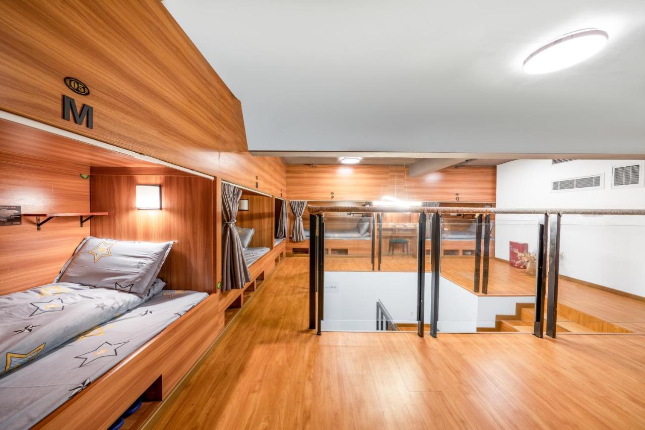 Riverside International Youth Hostel阅江老院青年旅舍 تشونغتشينغ المظهر الخارجي الصورة