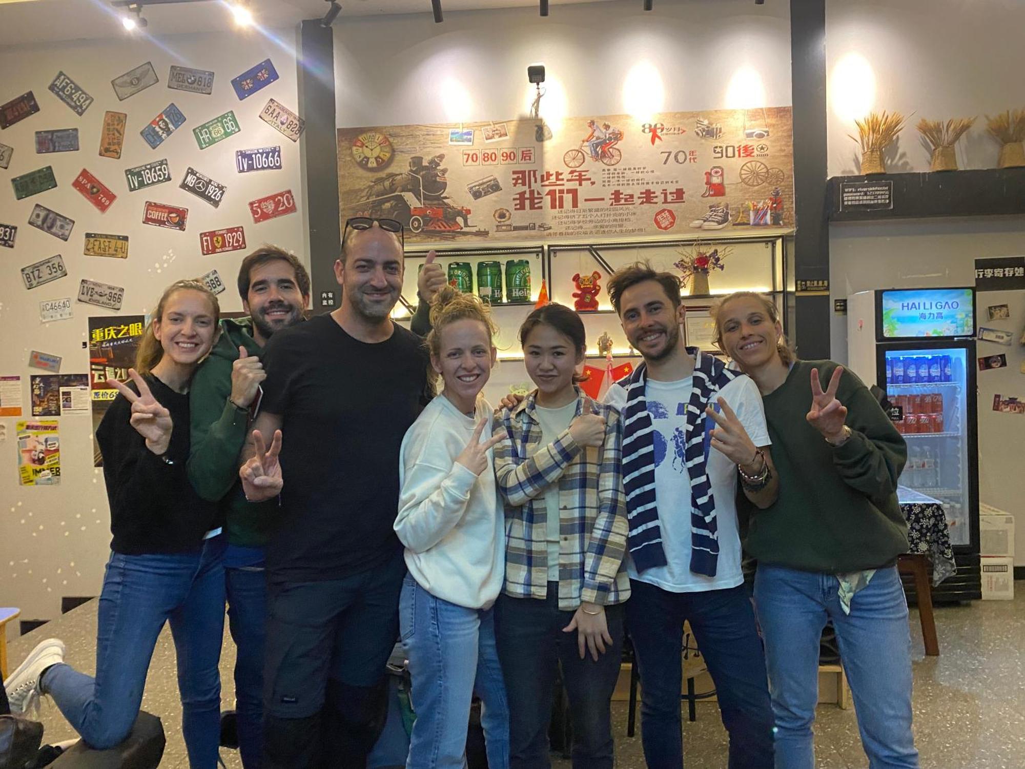 Riverside International Youth Hostel阅江老院青年旅舍 تشونغتشينغ المظهر الخارجي الصورة