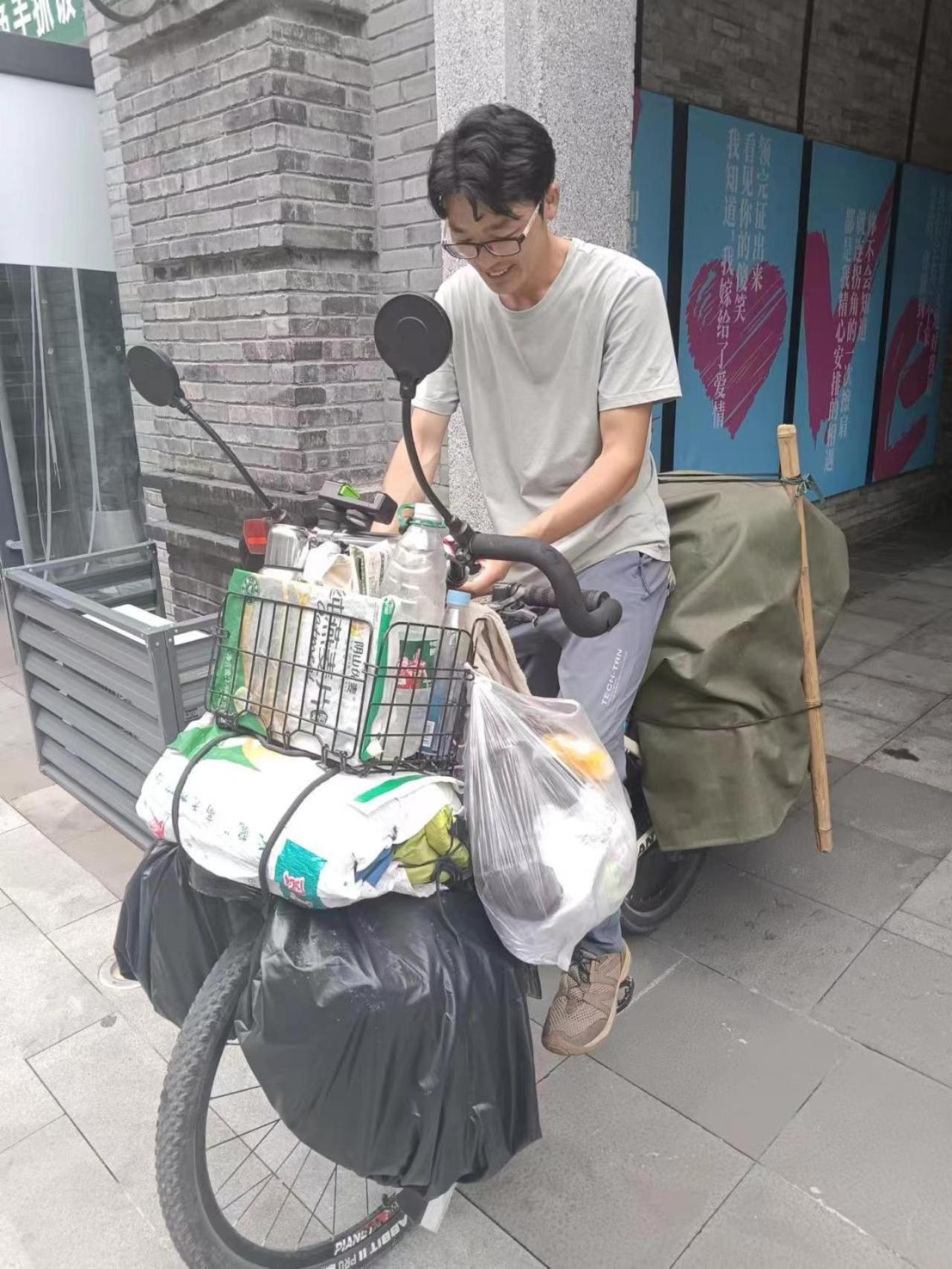 Riverside International Youth Hostel阅江老院青年旅舍 تشونغتشينغ المظهر الخارجي الصورة